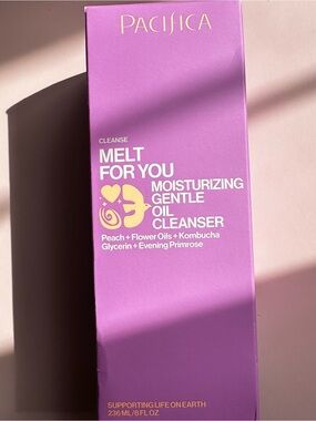 Pacifica Melt For You Moisturizing Gentle Oil Cleanser - Purple